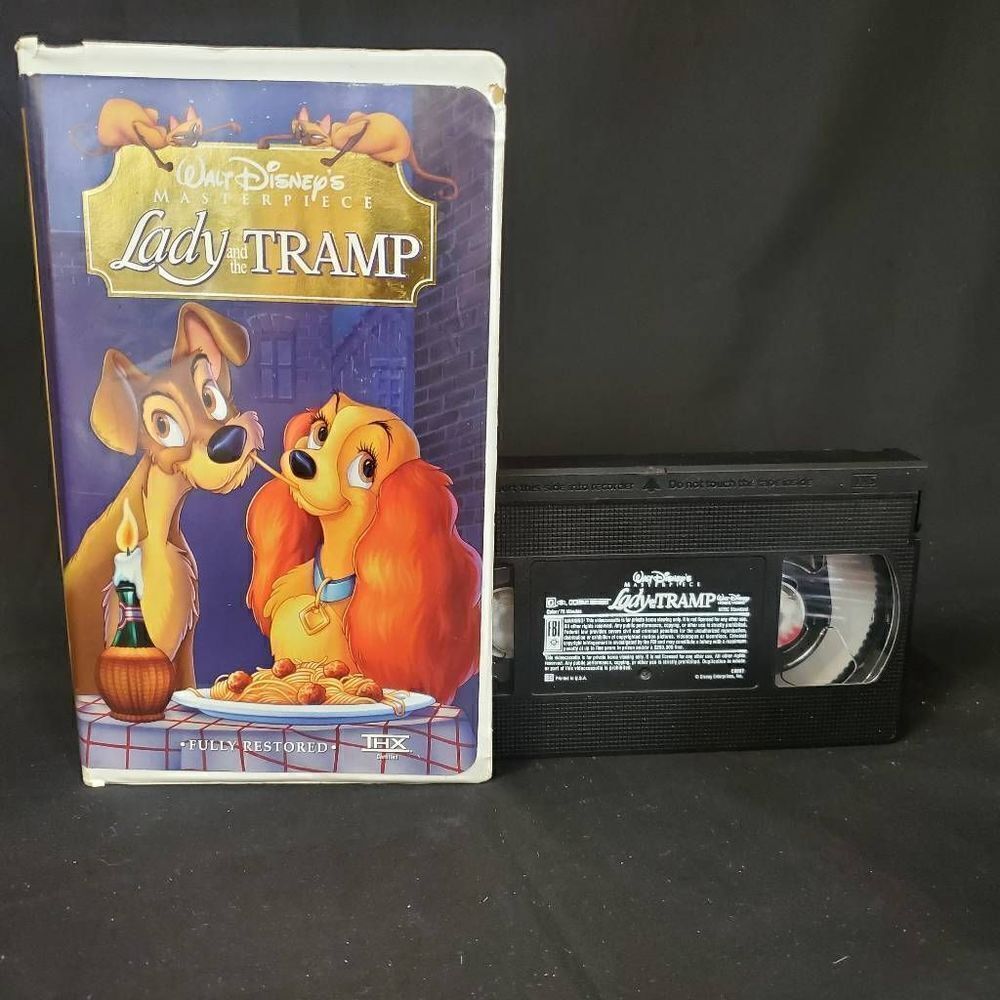 Disney's Lady and the Tramp [VHS]